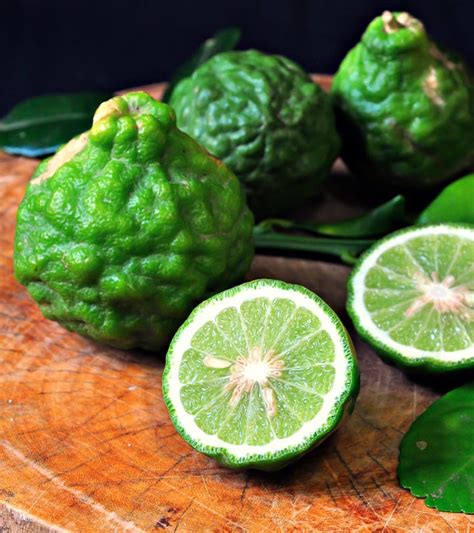 bergamot fruit meaning.